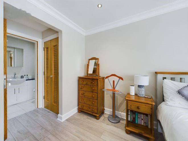 Cosy 3 Bedroom Apartment In Central Portrush With Sea Views Exterior foto